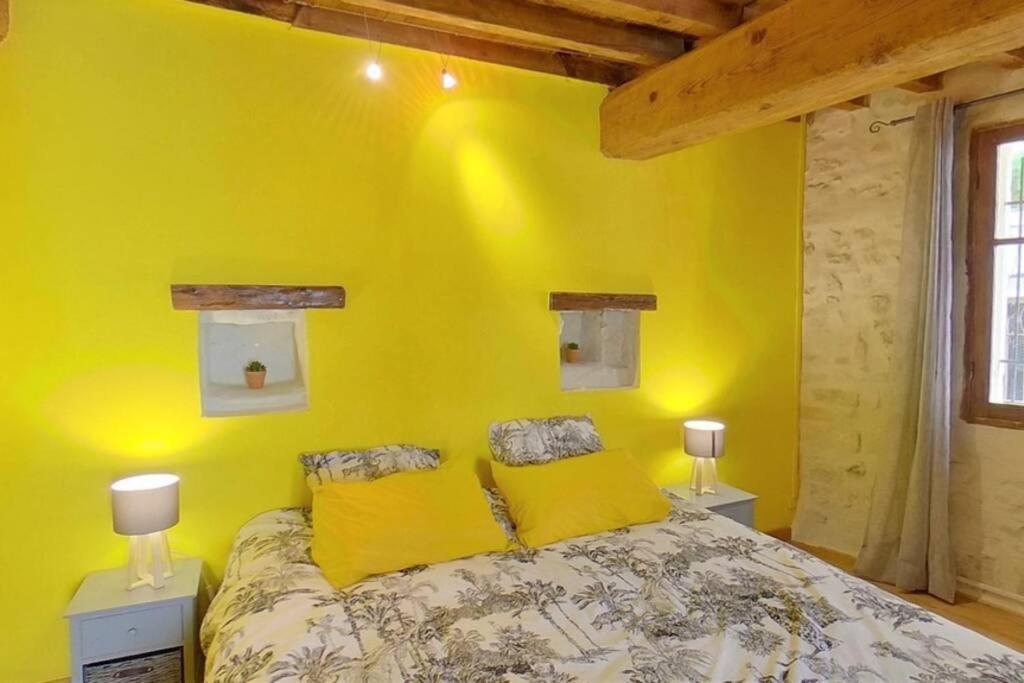 Maison De Charme Dans Le Centre Historique , Wifi Clim 6 Pers Calme Et Confort Apartment Arles Exterior photo